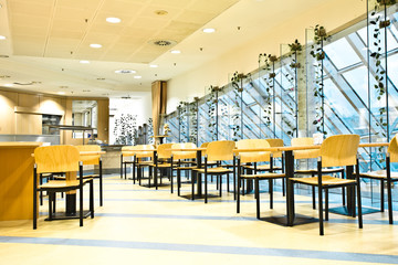 cafeteria_7064378.jpg