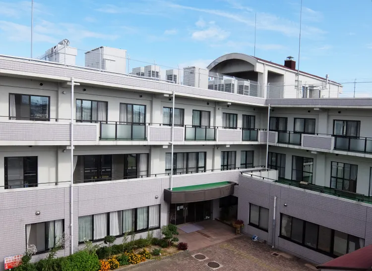 〘奈良県桜井市・ハイブリッド給食導入　きび秀華苑〙食材費・水道光熱費・調理員の人件費など給食におけるトータルコストの効率化として、ハイブリッド給食のご提案をしてもらいました。
