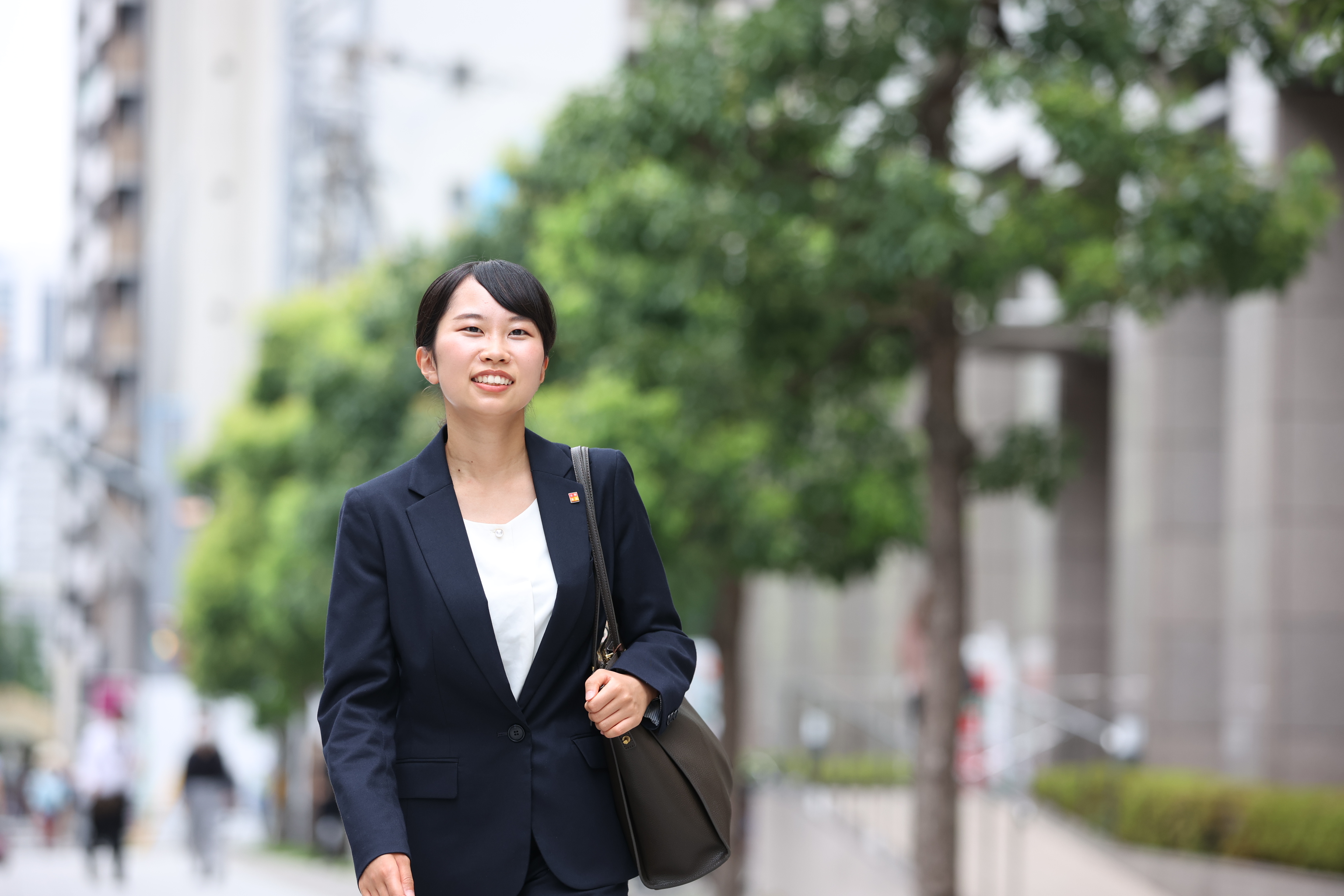 営業開発スタッフ　安達　優花